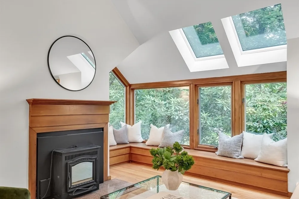 1333 Great Plain Ave, Needham, MA 02492