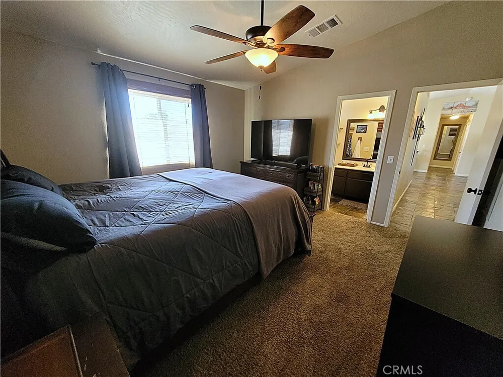 16649 Pauhaska Ct, Apple Valley, CA 92307