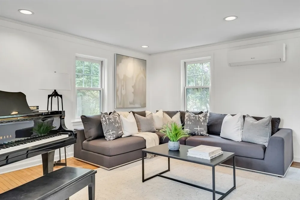 1333 Great Plain Ave, Needham, MA 02492