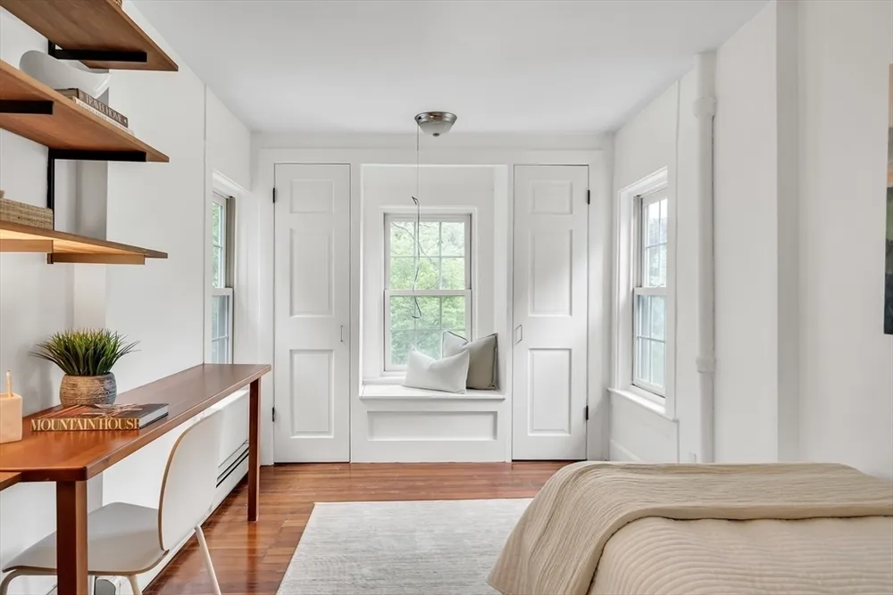 1333 Great Plain Ave, Needham, MA 02492