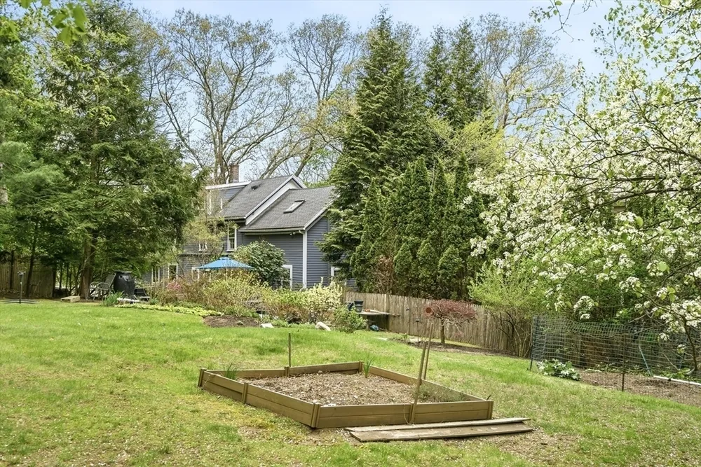 1333 Great Plain Ave, Needham, MA 02492