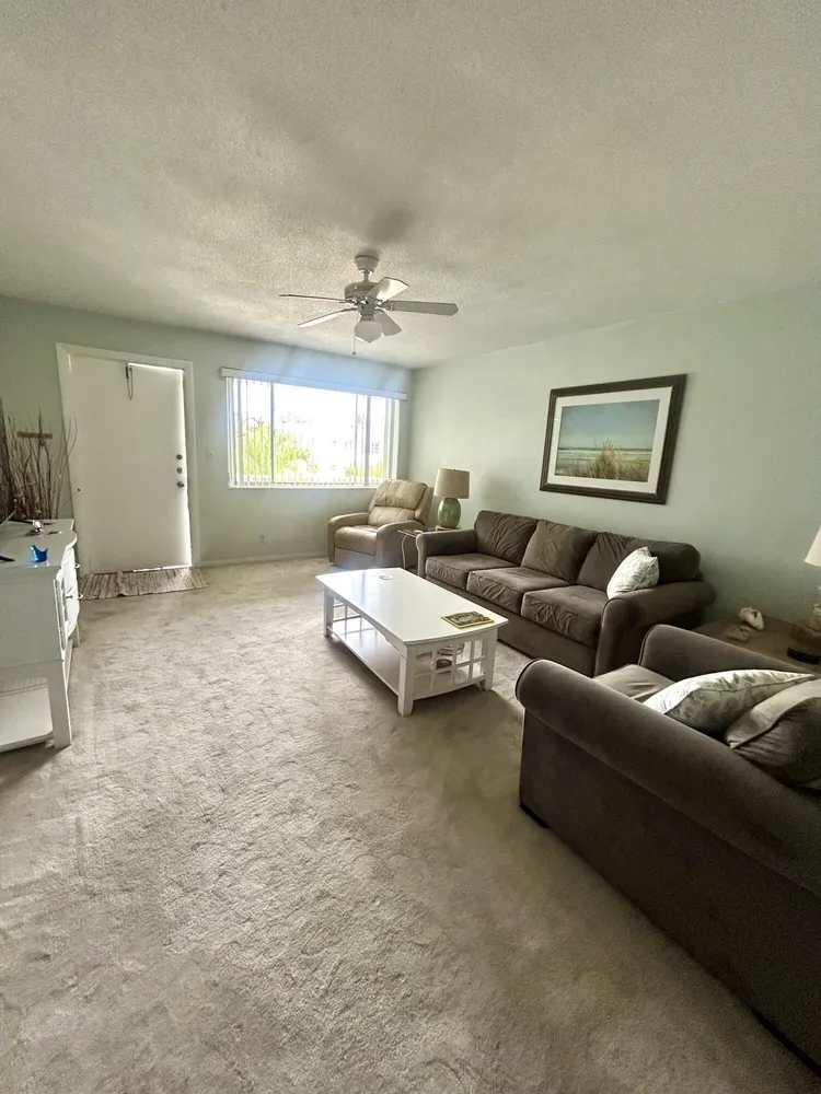 2175 NE 56th St, Fort Lauderdale, FL 33308