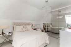 Abbey Court, Redhill, RH1 photo 4