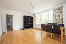 Willesden Lane London NW6 photo 3