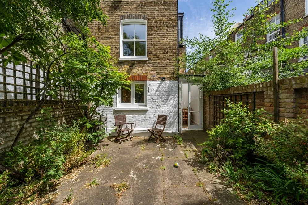 Forthbridge Road London SW11 photo 8