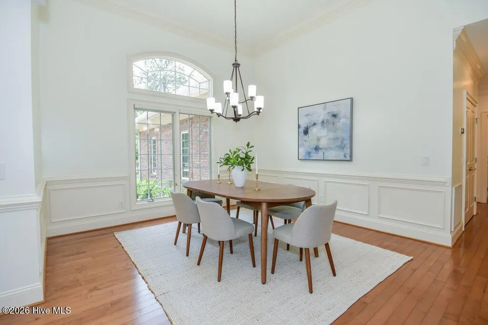 66 Glasgow Dr, Pinehurst, NC 28374