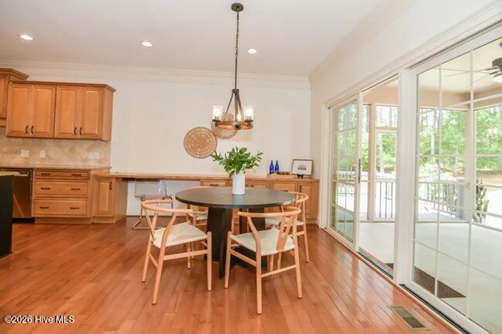 66 Glasgow Dr, Pinehurst, NC 28374