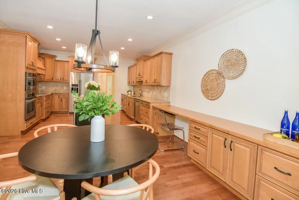 66 Glasgow Dr, Pinehurst, NC 28374