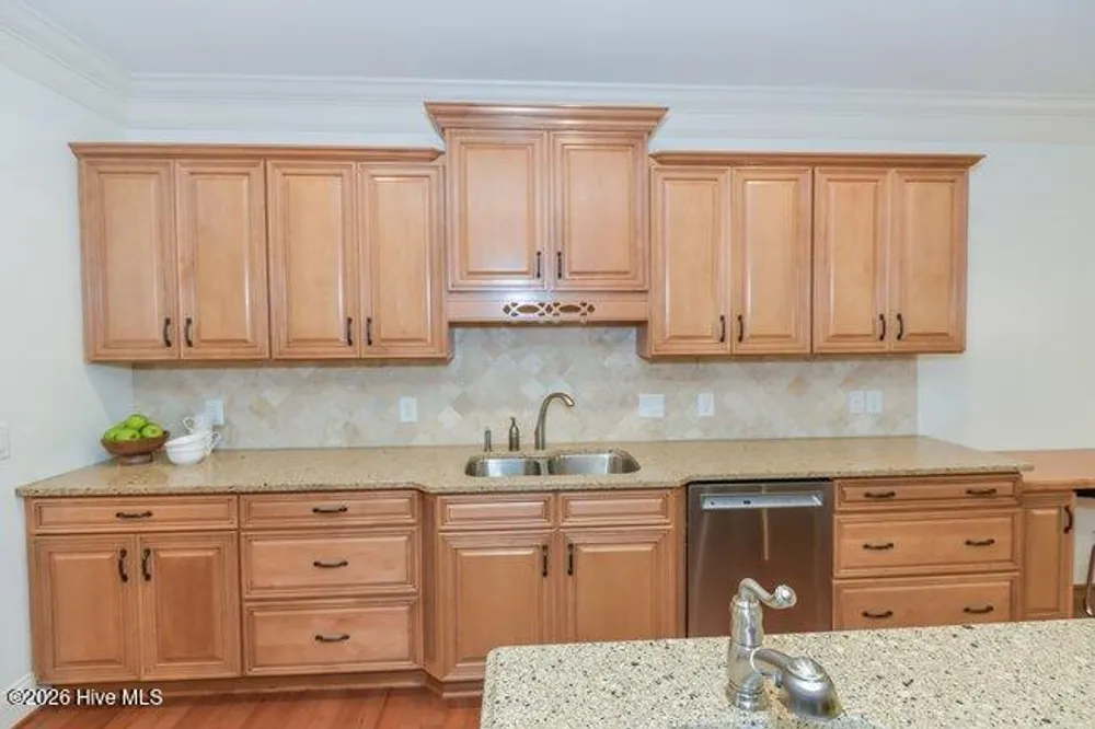 66 Glasgow Dr, Pinehurst, NC 28374