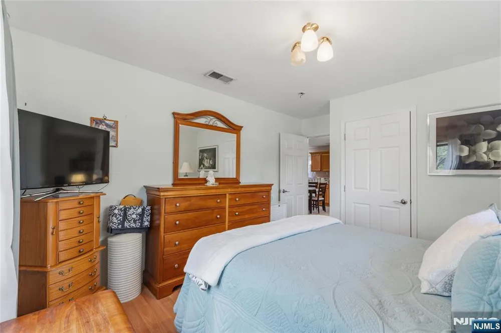 88 Avenue A, Lodi, NJ 07644