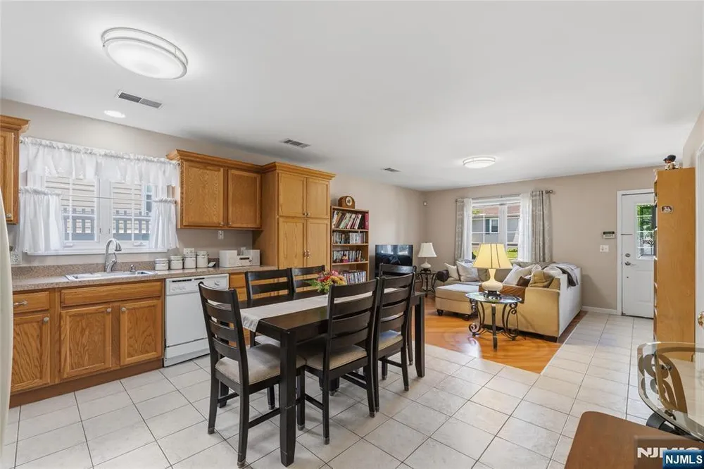 88 Avenue A, Lodi, NJ 07644