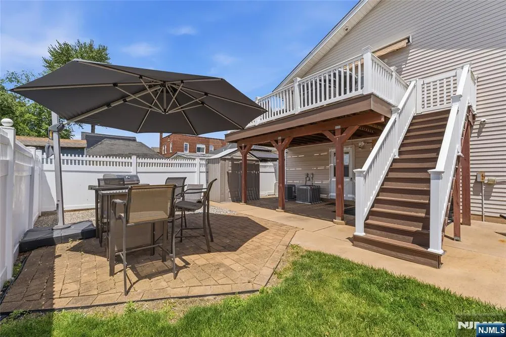 88 Avenue A, Lodi, NJ 07644