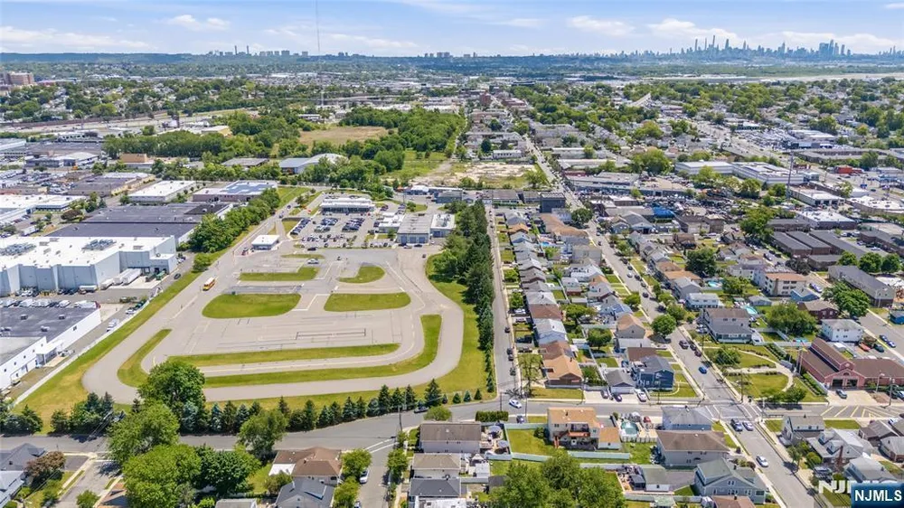 88 Avenue A, Lodi, NJ 07644