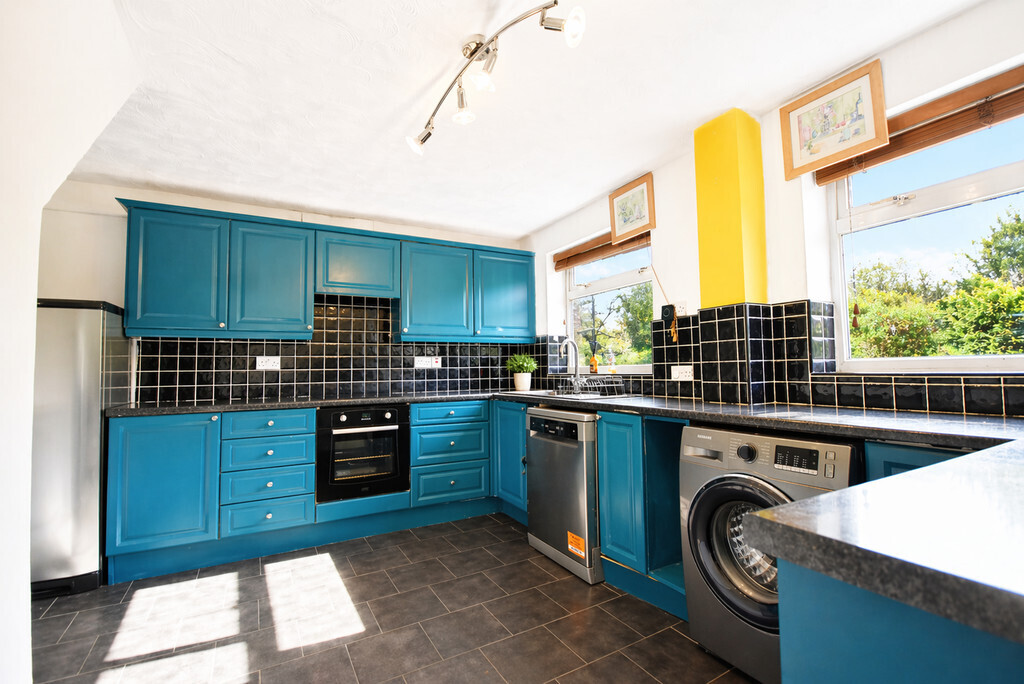 Carver Close, Wyken, Coventry Image 3