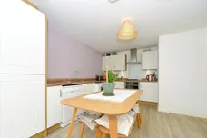 Cozens Grove, Shrivenham