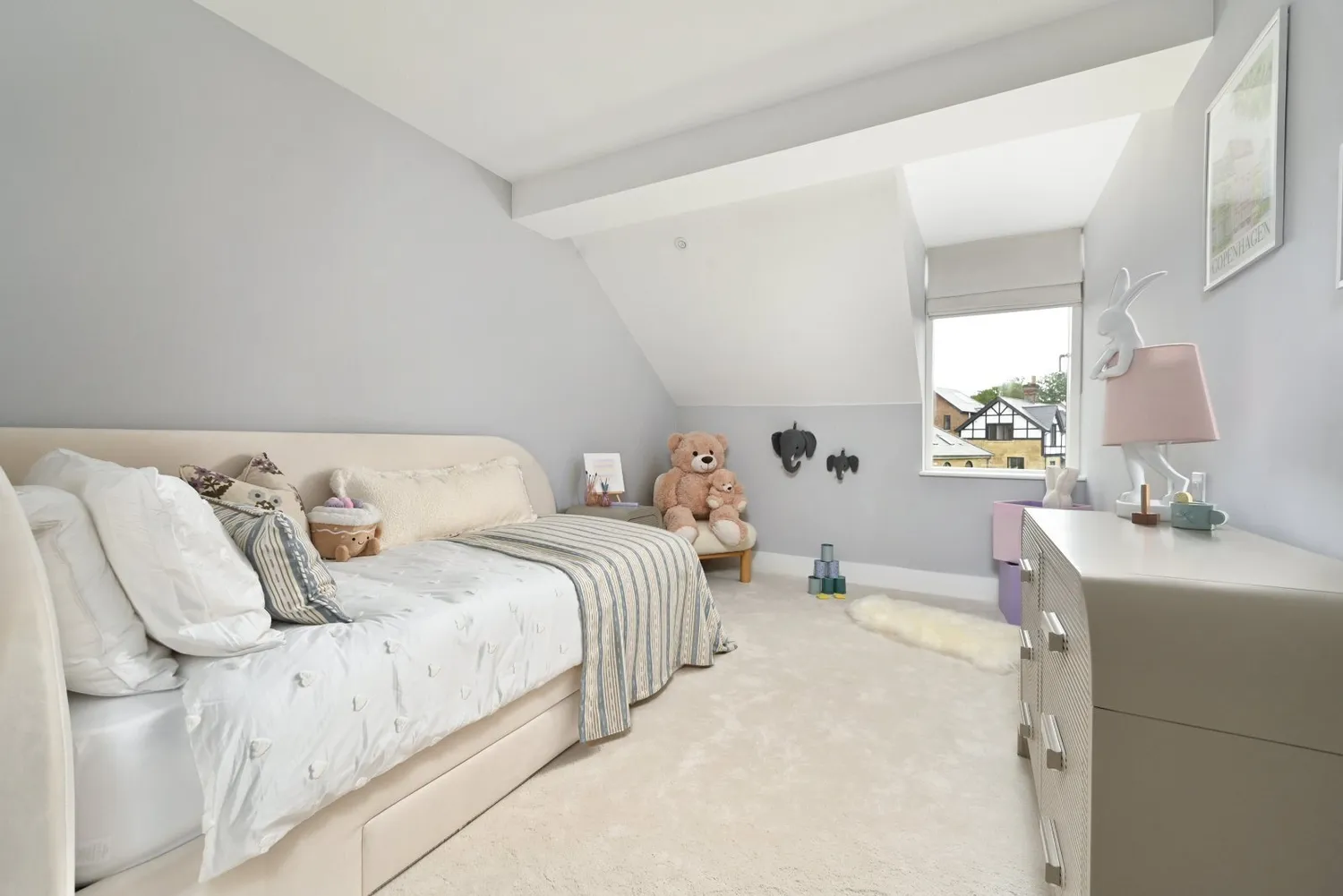 The Coach House, Ardingly Road, RH16 photo 12