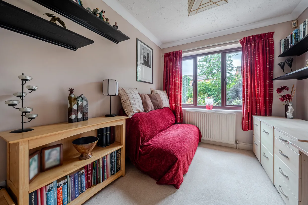 Mountain Ash, Marlow Bottom, SL7 photo 8
