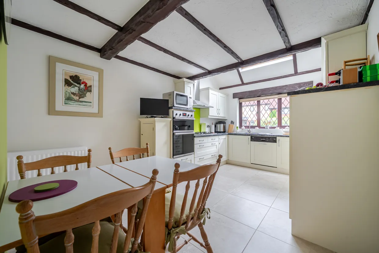 Mountain Ash, Marlow Bottom, SL7 photo 4