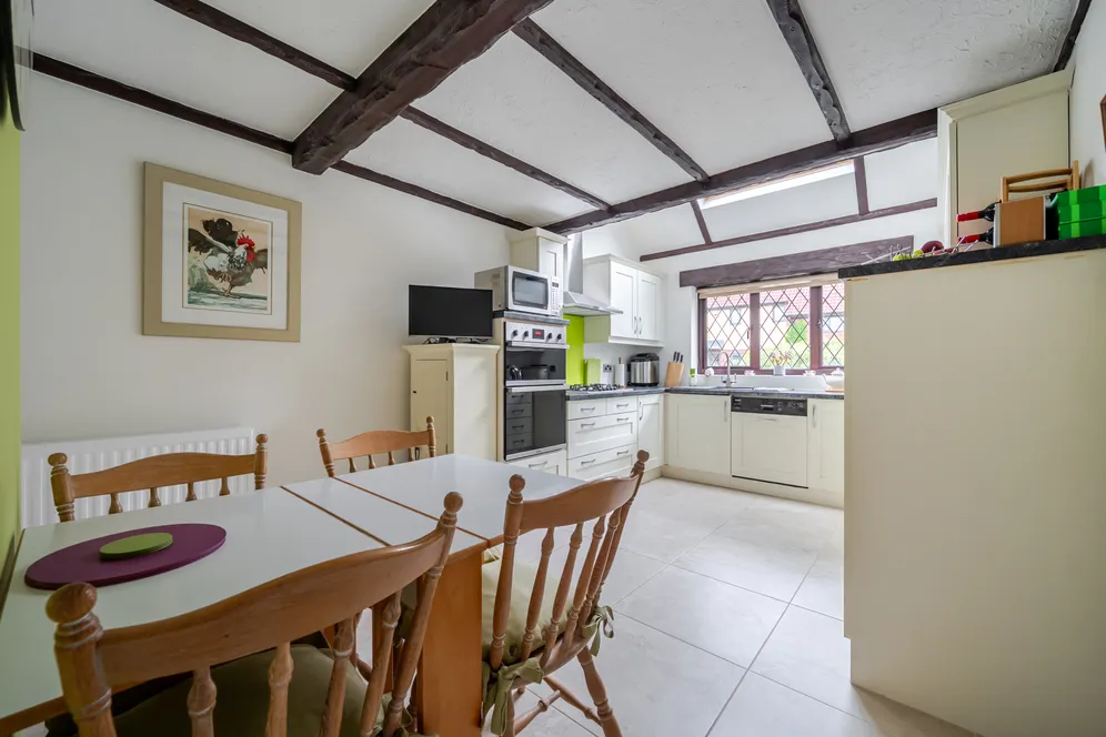 Mountain Ash, Marlow Bottom, SL7 photo 4