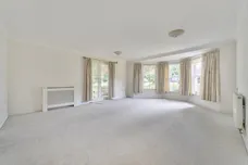 Chesterton House, Cirencester, GL7 photo 3