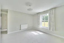 Chesterton House, Cirencester, GL7 photo 6