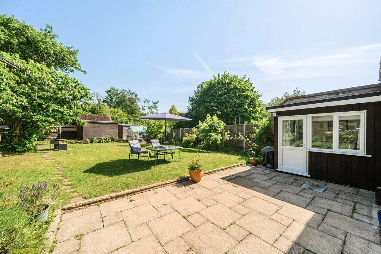 Longwood Lane, Amersham, HP7 photo 2