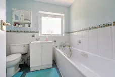 Longwood Lane, Amersham, HP7 photo 8