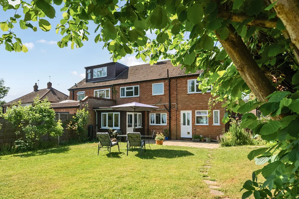 Longwood Lane, Amersham, HP7 photo 11