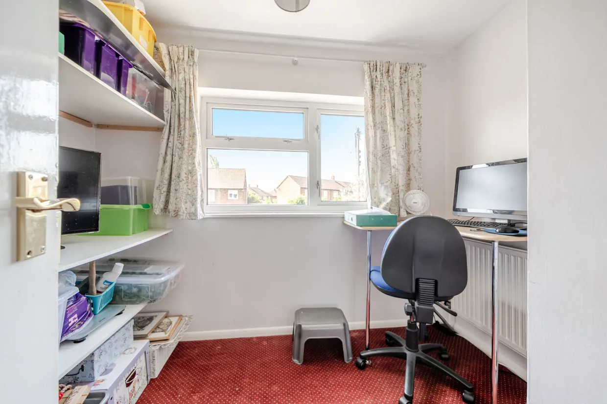 Longwood Lane, Amersham, HP7 photo 14