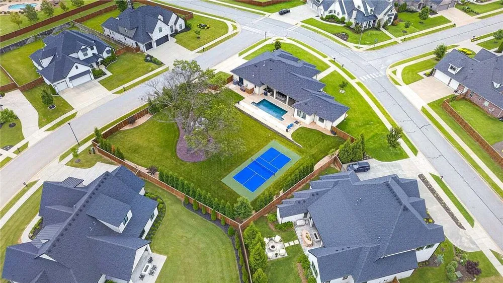 8601 W Migration Way, Bentonville, AR 72713
