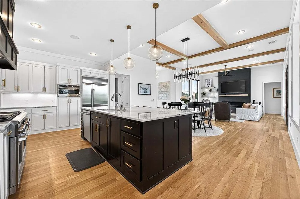 8601 W Migration Way, Bentonville, AR 72713