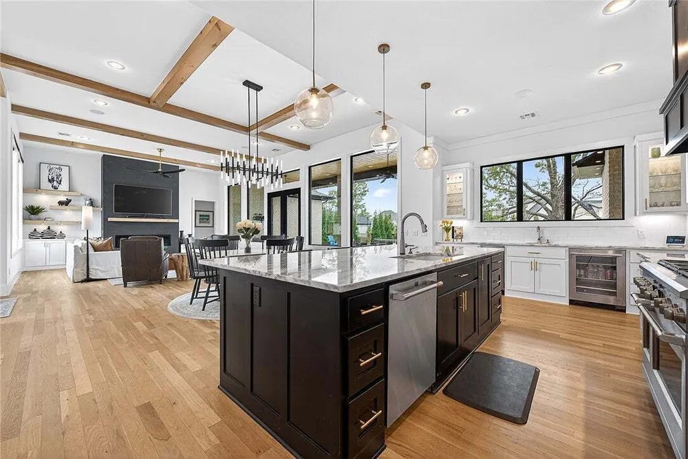 8601 W Migration Way, Bentonville, AR 72713