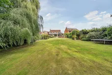 Mayflower Road, Park Street, St. Albans