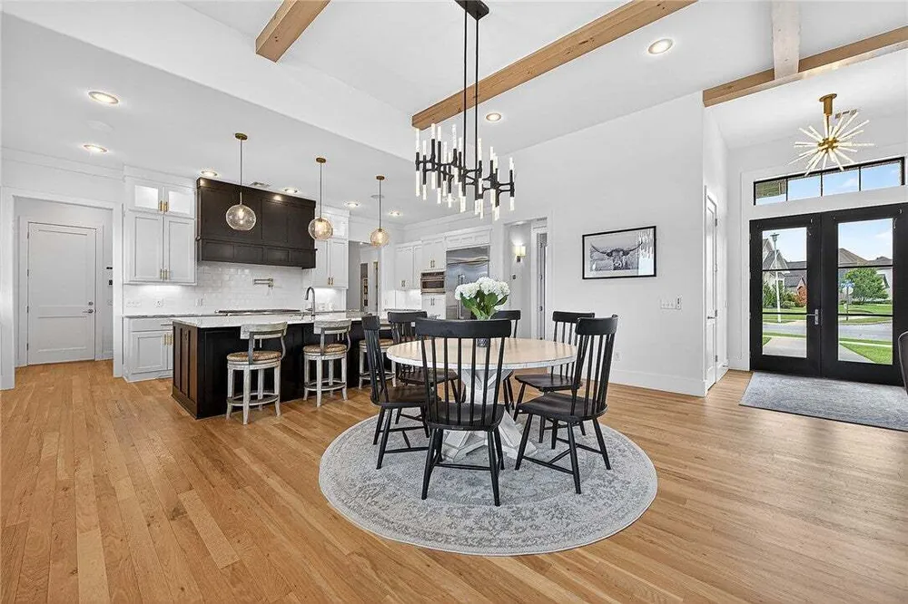8601 W Migration Way, Bentonville, AR 72713