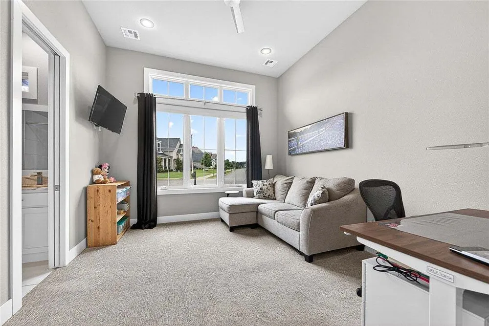 8601 W Migration Way, Bentonville, AR 72713