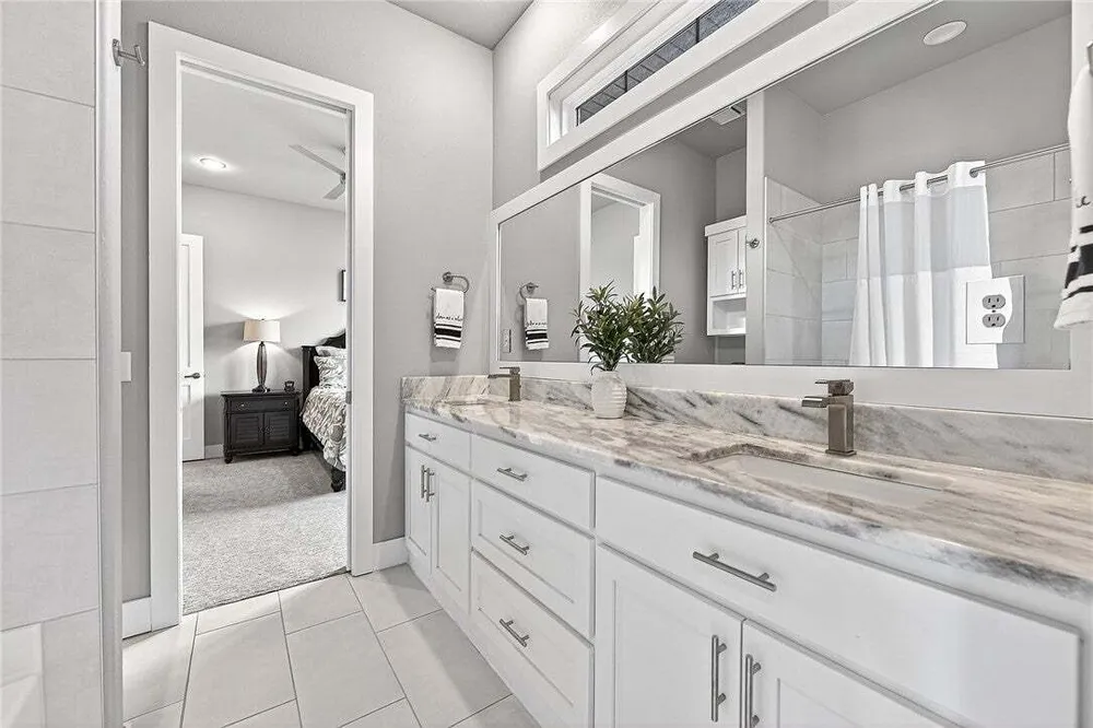 8601 W Migration Way, Bentonville, AR 72713