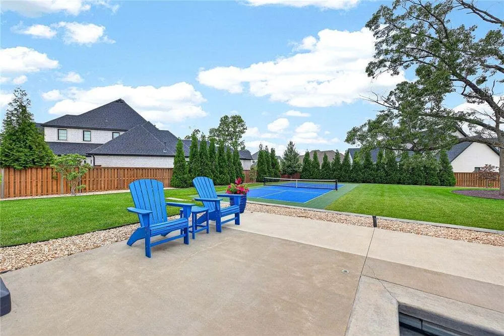 8601 W Migration Way, Bentonville, AR 72713