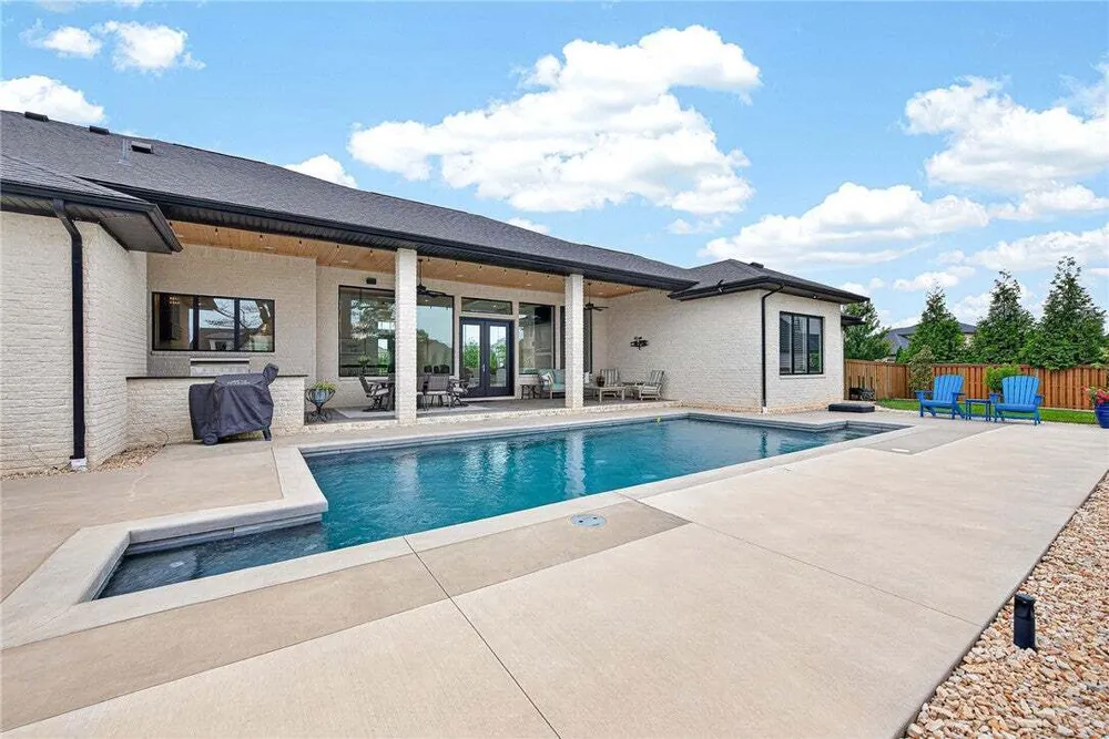 8601 W Migration Way, Bentonville, AR 72713