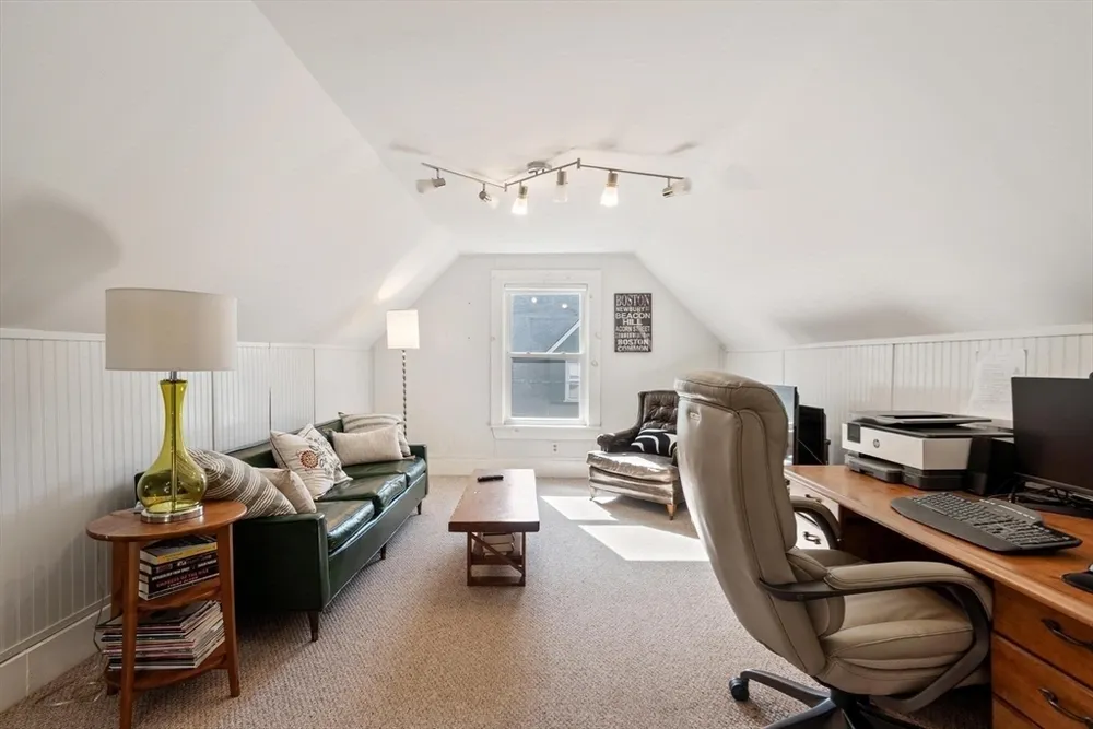 3 Franklin Terrace, Melrose, MA 02176
