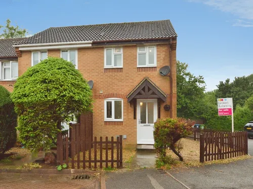 Lastingham Grove, Emerson Valley, Milton Keynesphoto