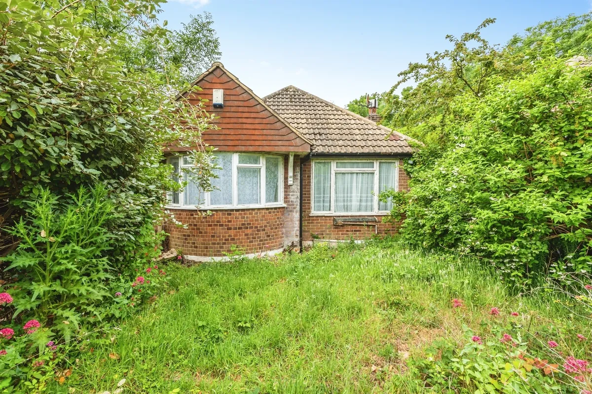 Deal Avenue, Seaford