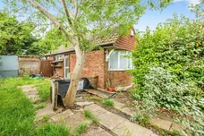 Deal Avenue, Seaford