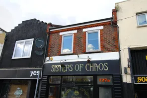 Main property image