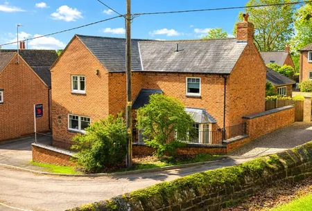 Church Hill, Hollowell, NN6