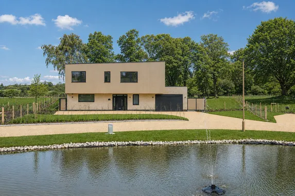 Wallis House, Courtlands Park, Banstead, SM7