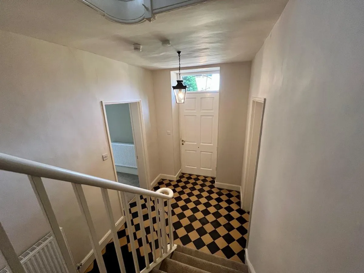 BESCABY HOUSE, MARY LANE, BESCABY