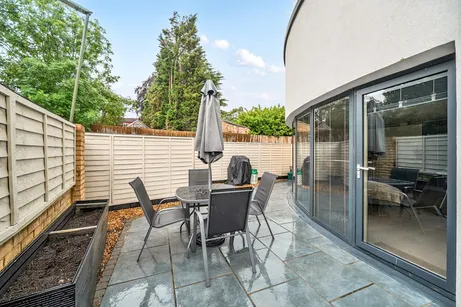 Court Lane, Epsom, KT19