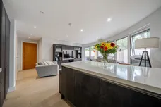 Court Lane, Epsom, KT19 photo 7