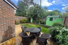 Warren Drive, Crawley