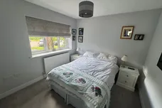 Warren Drive, Crawley